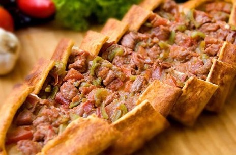 Kuşbaşılı Pide